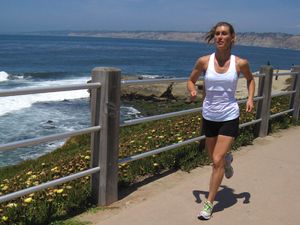 Seitenstiche - Quelle: Lululemon Athletica, CC BY 2.0 (http://www.flickr.com/photos/lululemonathletica/)