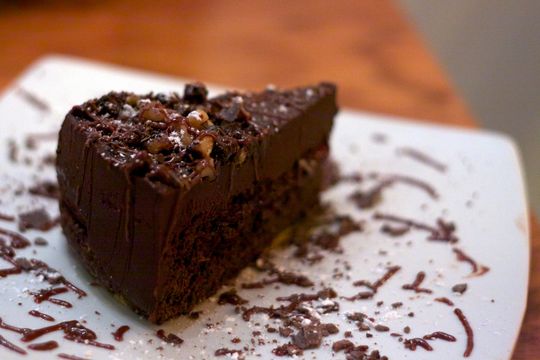 chocolate cake - Quelle: Meng He, CC BY 2.0 (http://www.flickr.com/people/missmeng/)