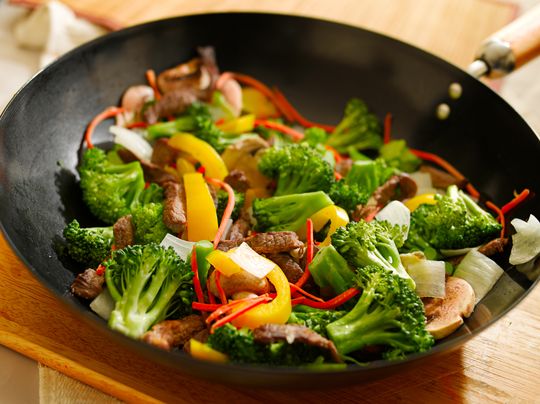 Gemüse Wok - Quelle: (c) Joshua Resnick/Fotolia.com